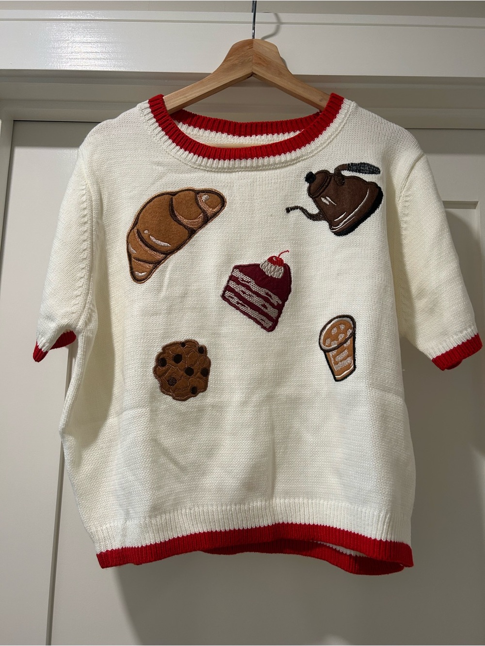 Cider Cream Short-Sleeve Sweater with Red Trim and Dessert Patches